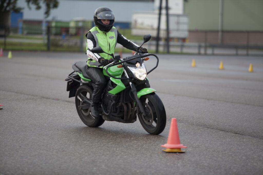 instructeur a